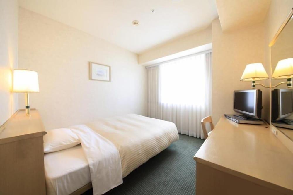 Kofu Washington Hotel Plaza Bagian luar foto