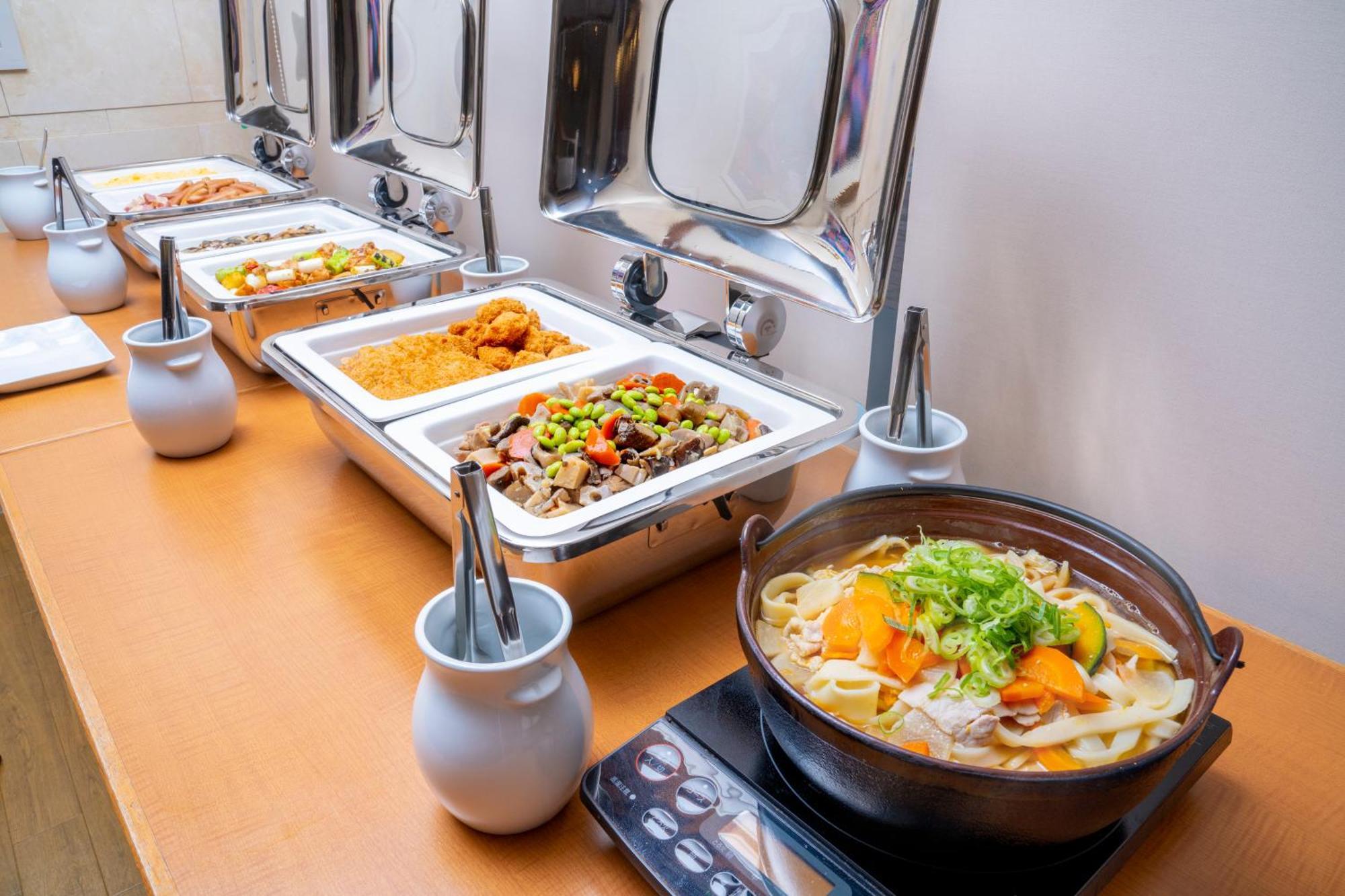Kofu Washington Hotel Plaza Bagian luar foto
